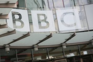 BBC, Fars&ccedil;a Servisi &ccedil;alışanları ve yakınlarına y&ouml;nelik taciz ve zulm&uuml; BM'ye taşıyacak