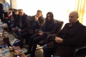 Acılı aileler İran'da! Bekleyişleri yürek yaktı