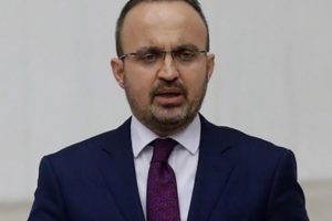 AK Parti'den CHP kurultayına eleştiri