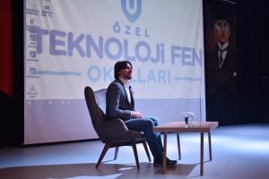 Gökhan Güleç, Bursa'da futboldan yazılıma giden yolda yaşadıklarını anlattı