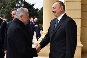 Yıldırım Azerbaycan Cumhurbaşkanı Aliyev'le görüştü