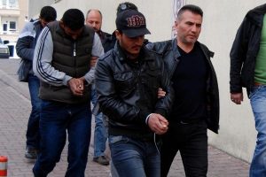 DAEŞ şüphelisi 3 Iraklı gözaltına alındı