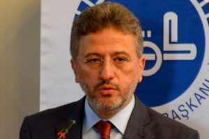 Diyanetten ilahiyat&ccedil;ı akademisyenlere 'k&uuml;rs&uuml;' daveti