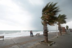 Meteorolojiden 5 il i&ccedil;in kuvvetli sağanak uyarısı geldi