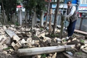 Osmanlı mezarlarının yıkılmasıyla ilgili soruşturma başlatıldı
