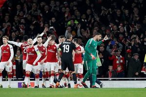 Arsenal, Milan'ı kupanın dışına itti!