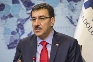 Bakan T&uuml;fenkci: Uber'i de taksiciyi de dinleyeceğiz