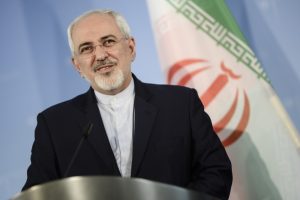 Zarif: Yabancı g&uuml;&ccedil;ler Suriye'nin i&ccedil; işlerine m&uuml;dahale etmemeli