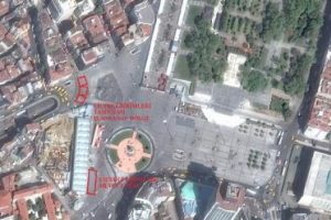 Taksim Meydanı'ndaki &ccedil;i&ccedil;ek&ccedil;ilerin yeri değişiyor