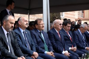 TBMM Başkanı Kahraman ve Başbakan Yardımcısı &Ccedil;avuşoğlu Bursa'da