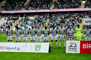 Bursaspor, Sivasspor'u Stancu'nun gol&uuml;yle ge&ccedil;ti