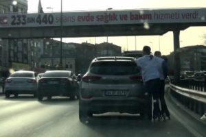 Patenli gen&ccedil;lerin tehlikeli yolculuğu kamerada