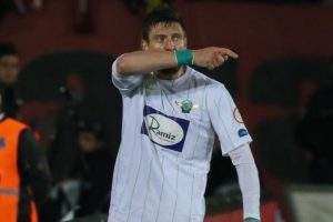 Akhisarspor'u Seleznyov sırtlıyor