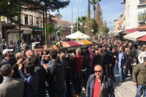 Kalp krizinden yaşamını yitiren turizmci son yolculuğuna uğurlandı