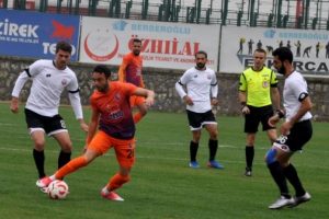 Karacabey Birlikspor Teknik Direkt&ouml;r&uuml; Durmuş: Her ma&ccedil;ımız final