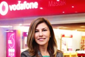 Vodafone'da "babalık izni" 10 g&uuml;ne &ccedil;ıkarıldı