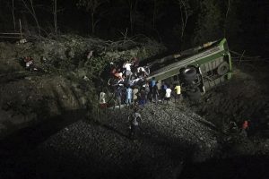 Filipinler'de korkun&ccedil; kaza: 19 &ouml;l&uuml;, 21 yaralı