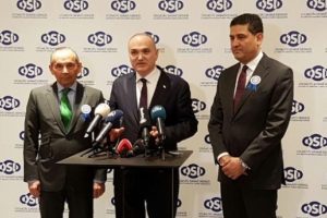 Bakan Faruk &Ouml;zl&uuml;'den yerli otomobil a&ccedil;ıklaması