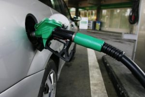 Benzin fiyatının 6 lirayı geçtiği ilk şehir Hakkari oldu!