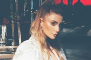 &Ouml;zge Ulusoy futbola merak sardı