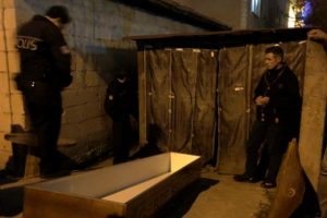 5 &ccedil;ocuk annesi kadın intihar etti