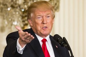 Trump'tan 'Putin'i tebrik' savunması
