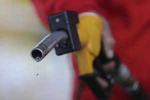 Petrol fiyatları son 7 haftanın en y&uuml;kseğinde!