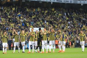 Fenerbah&ccedil;e'de santrforların katkısı az