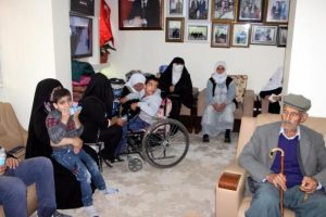 T&uuml;rk Kızılayı'ndan Silopi'de 100 engelliye yardım