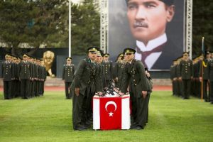 Kara Harp Okulunda yemin t&ouml;reni