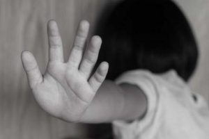 Kocaeli'nde &ccedil;ocuklara cinsel istismardan g&ouml;zaltına alındı