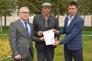 Cumhurbaşkanı Erdoğan ilk mektubu Şehit Halisdemir'in ailesine g&ouml;nderdi