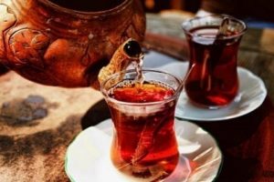 &Ccedil;ay değil adeta zehir demliyoruz!