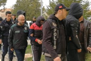 &Ccedil;orum'da uyuşturucu operasyonu: 11 g&ouml;zaltı