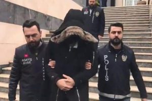 İstanbul'da internet fenomenine "m&uuml;stehcen resim" g&ouml;zaltısı