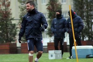 Başakşehir'de Akhisarspor ma&ccedil;ı hazırlıkları devam ediyor