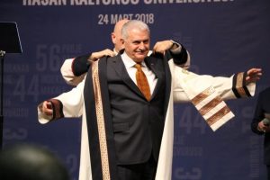 Binali Yıldırım'a Hasan Kalyoncu &Uuml;niversitesinden fahri doktora