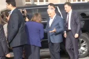 Yıldırım'a down sendromlu &ccedil;ocuklardan "mehter" s&uuml;rprizi