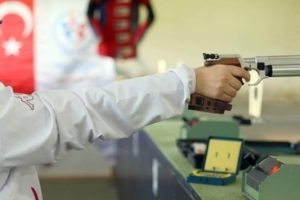 Kadınlar 10 metrede iki g&uuml;m&uuml;ş madalya