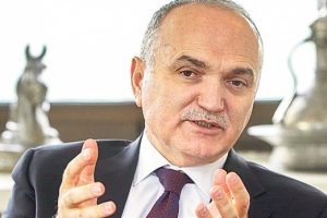 Bakan &Ouml;zl&uuml;: Yerli otomobilin yatırım bedeli 3 milyar dolar