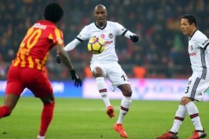 Beşiktaş, Atiba i&ccedil;in kararını verdi