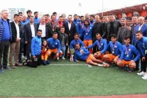 Şanlıurfa B&uuml;y&uuml;kşehir Belediyespor şampiyon oldu