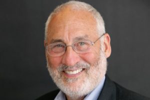 Joseph Stiglitz: &Ccedil;in ticaret gerilimine ABD'den daha &ccedil;ok dayanabilir