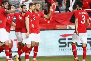 A Milli Futbol Takımı Karadağ'a konuk oluyor