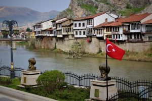 200 yıllık konaklar 2 bin yıllık surların &uuml;st&uuml;nde