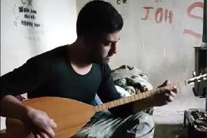 Afrin'deki Mehmet&ccedil;iğin t&uuml;rk&uuml;s&uuml; duygulandırdı