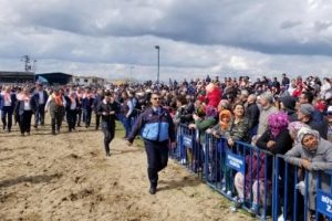 G&uuml;reşte ka&ccedil;an develer korkulu anlar yaşattı