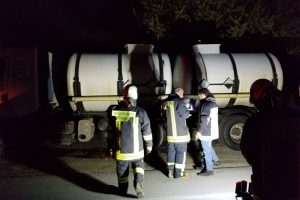 Tankerden sızan tuz ruhu paniğe neden oldu