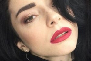 Merve Boluğur: Sevgilim olursa yanımda gezdiririm