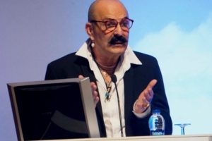 Cemil İpek&ccedil;i'den Erdoğan'a &ccedil;ağrı: Hassasiyetini, sanat&ccedil;ılara yaklaşımını biliyorum